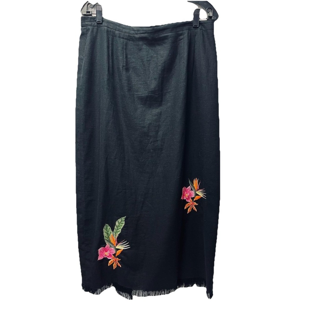 Stonebridge 16 Black Linen Blend Skirt Floral Embroidered Raw Hem Whimsy Goth